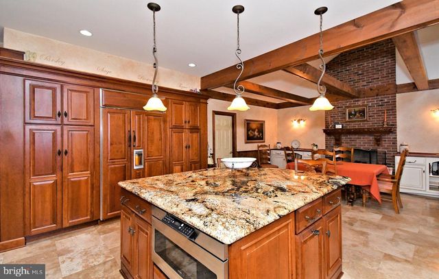 1636 STONINGTON CIR, North Wales, PA 19454