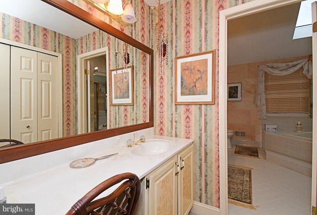 1636 STONINGTON CIR, North Wales, PA 19454