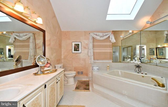 1636 STONINGTON CIR, North Wales, PA 19454