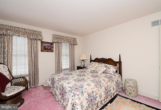 1636 STONINGTON CIR, North Wales, PA 19454