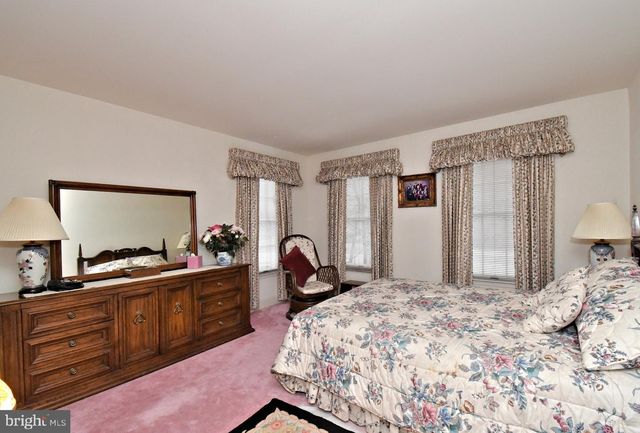 1636 STONINGTON CIR, North Wales, PA 19454