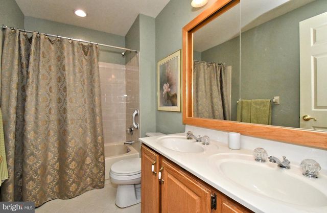 1636 STONINGTON CIR, North Wales, PA 19454