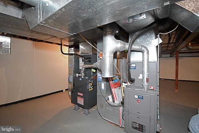 1636 STONINGTON CIR, North Wales, PA 19454