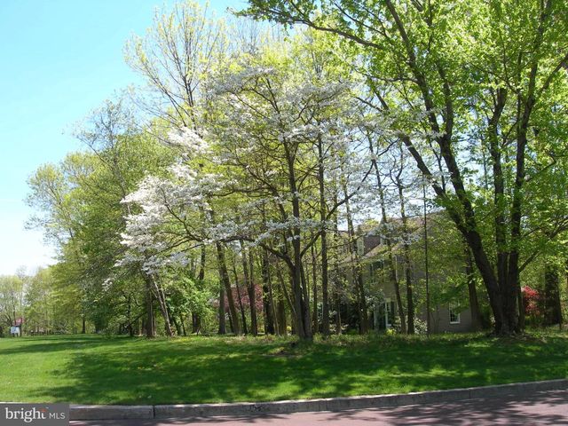 1636 STONINGTON CIR, North Wales, PA 19454