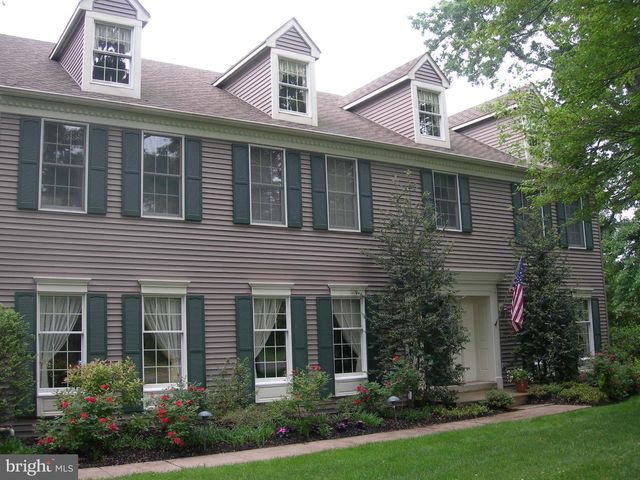 1636 STONINGTON CIR, North Wales, PA 19454