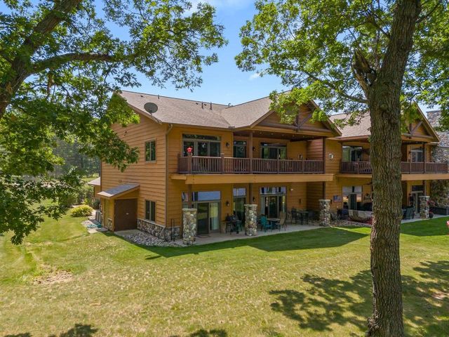 W4231 Vista Circle, Mauston, WI 53948