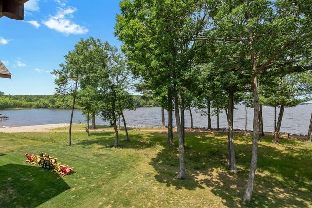 W4231 Vista Circle, Mauston, WI 53948