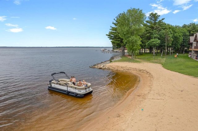 W4231 Vista Circle, Mauston, WI 53948