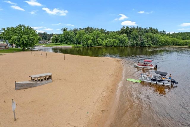 W4231 Vista Circle, Mauston, WI 53948