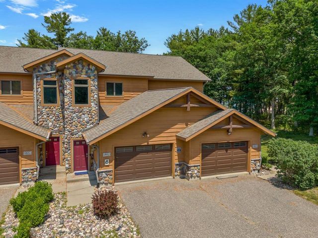 W4231 Vista Circle, Mauston, WI 53948