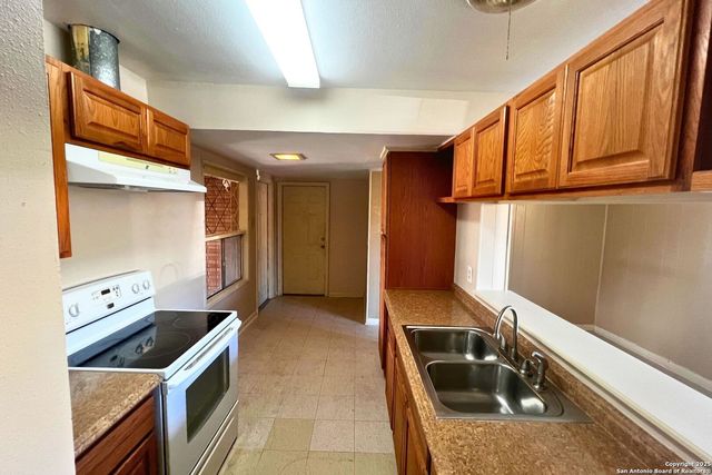 322 Senova, San Antonio, TX 78216