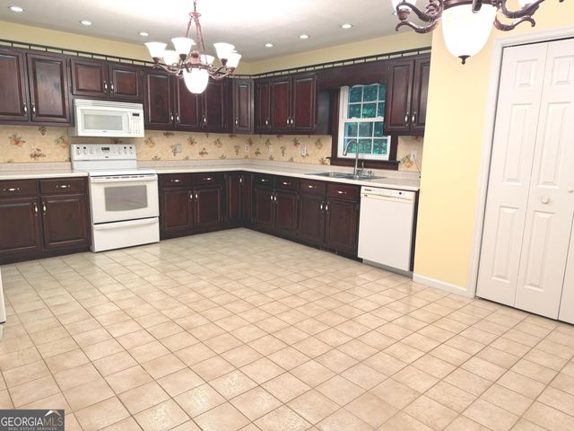 534 Soque Trail, Demorest, GA 30535