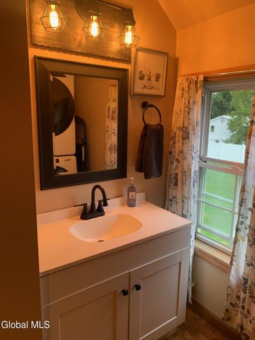 335 Burke Road, Saratoga, NY 12170