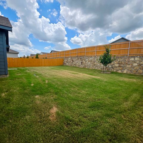 222 Hidden Meadows Drive, Sherman, TX 75092