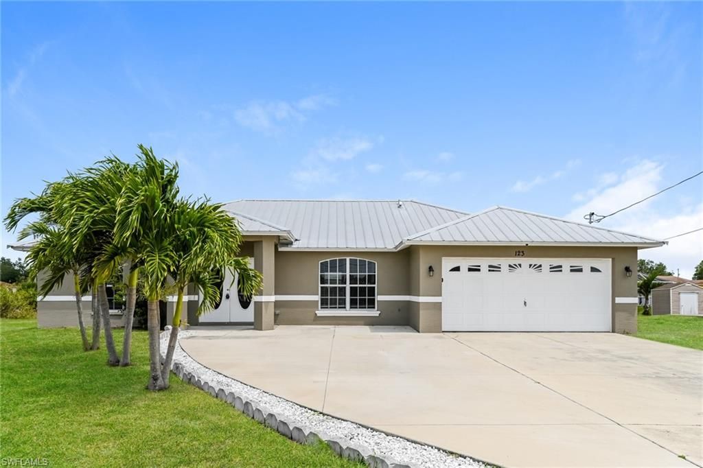 123 Blackstone DR, Fort Myers, FL 33913