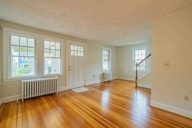 16 Crescent Hill Avenue, Lexington, MA 02420