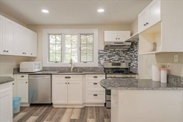 16 Crescent Hill Avenue, Lexington, MA 02420
