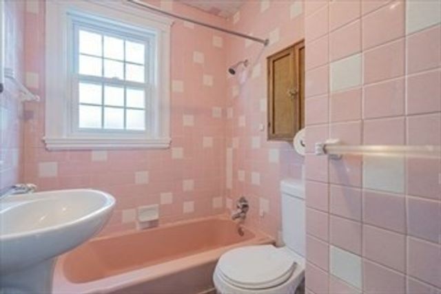 16 Crescent Hill Avenue, Lexington, MA 02420