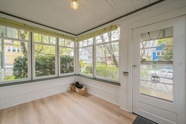 16 Crescent Hill Avenue, Lexington, MA 02420