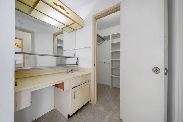 10520 Hammerly Boulevard 249, Houston, TX 77043