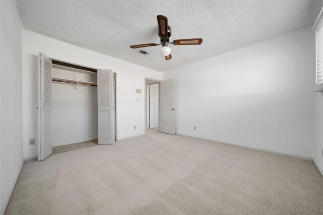 10520 Hammerly Boulevard 249, Houston, TX 77043