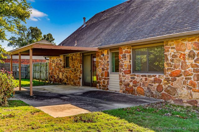 4600 Cara Lee Lane, Bartlesville, OK 74006