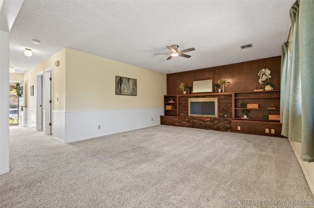 4600 Cara Lee Lane, Bartlesville, OK 74006