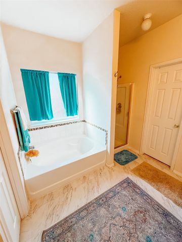 1400 Mountain Air Trail, Fort Worth, TX 76131