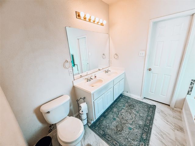 1400 Mountain Air Trail, Fort Worth, TX 76131