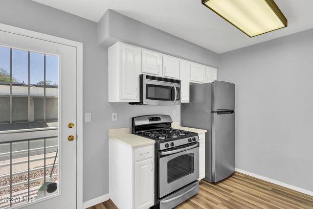 1505 N Center Street Unit 215, Mesa, AZ 85201