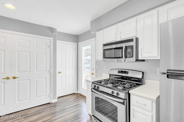 1505 N Center Street Unit 215, Mesa, AZ 85201