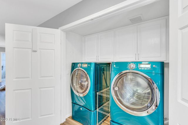 1505 N Center Street Unit 215, Mesa, AZ 85201