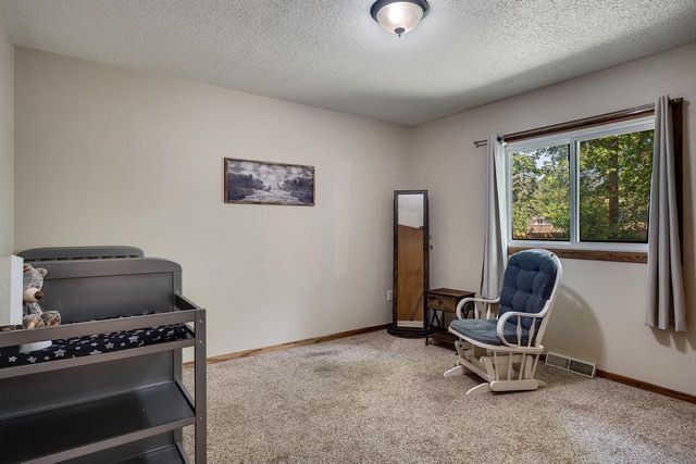 1125 Schafer DRIVE, Onalaska, WI 54650