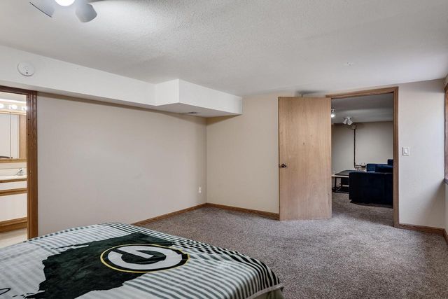 1125 Schafer DRIVE, Onalaska, WI 54650