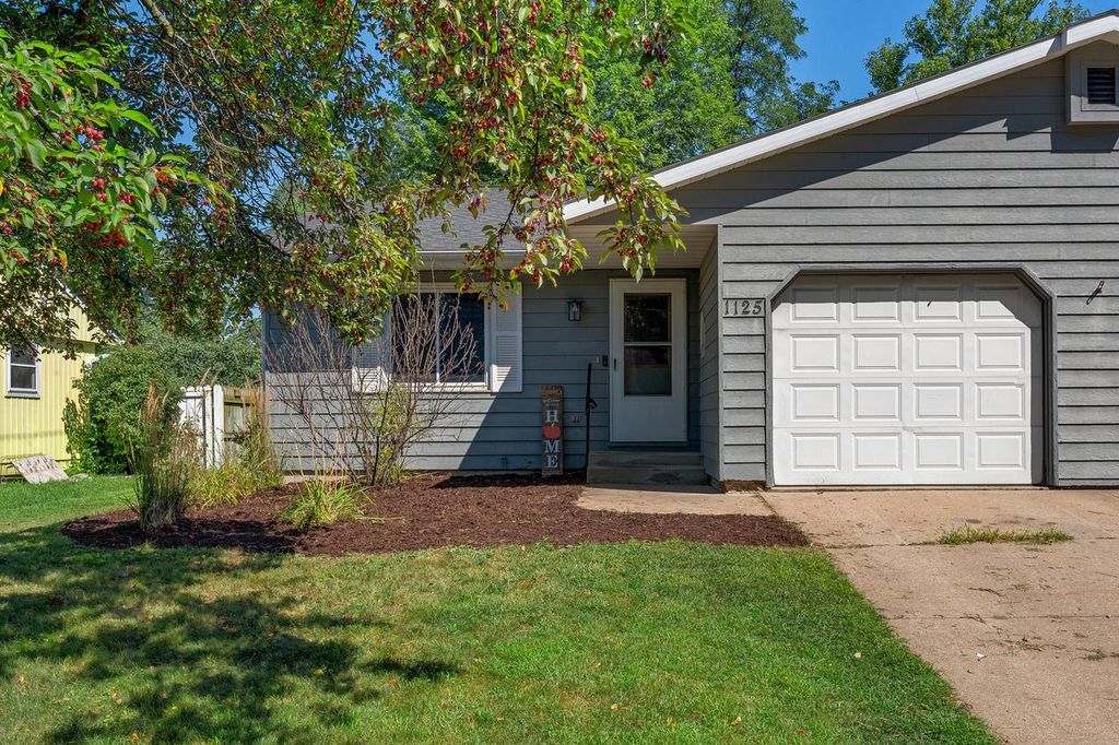 1125 Schafer DRIVE, Onalaska, WI 54650