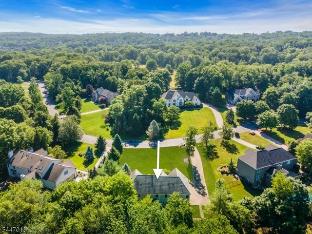 15 Mattben Dr, Warren Twp., NJ 07059