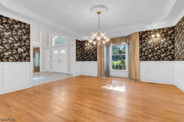 15 Mattben Dr, Warren Twp., NJ 07059