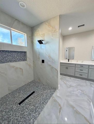 1185 Road 5203, Cleveland, TX 77327