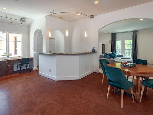 6507 Lupton, Dallas, TX 75225