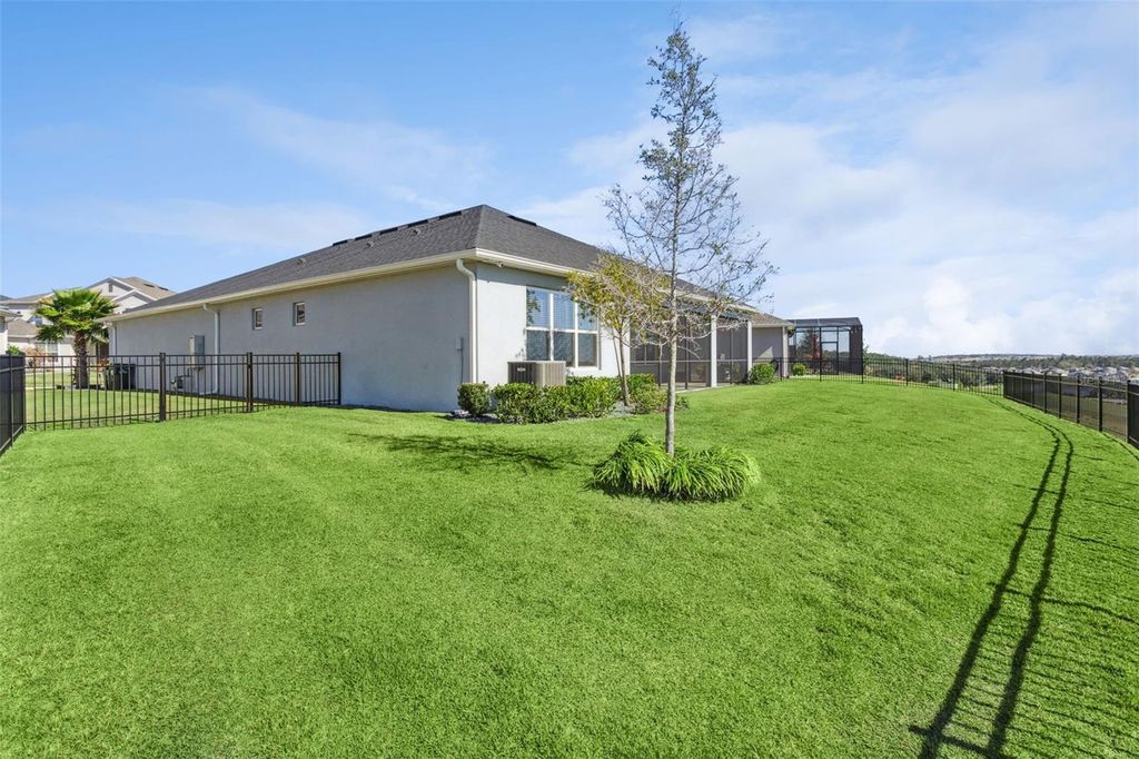 Image 36 of property listing at 2191 TIMBER CREEK LANE, Clermont, FL 34715