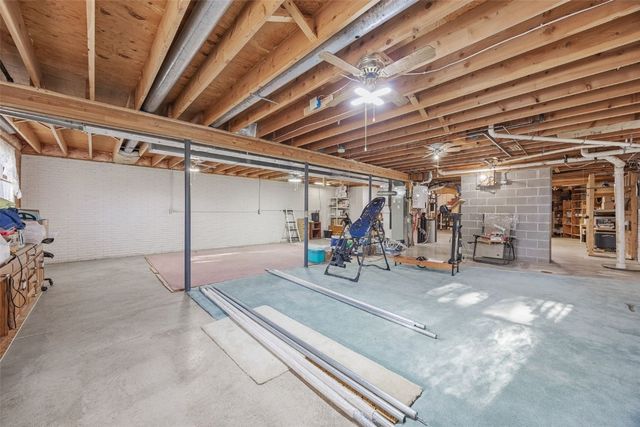 1688 17th Avenue, Marion, IA 52302