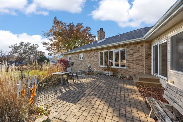 1688 17th Avenue, Marion, IA 52302