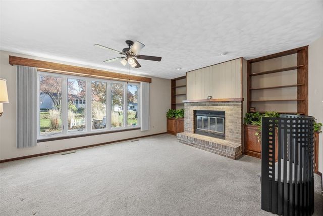 1688 17th Avenue, Marion, IA 52302