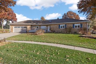 1688 17th Avenue, Marion, IA 52302