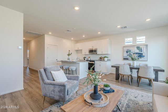 18074 W CALLE LEJOS Road, Surprise, AZ 85387