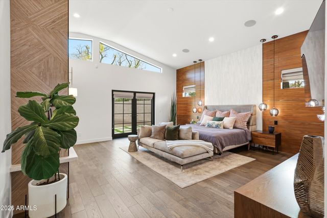 540 W SOLANO Drive, Phoenix, AZ 85013