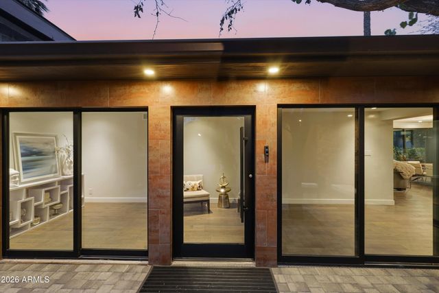 540 W SOLANO Drive, Phoenix, AZ 85013