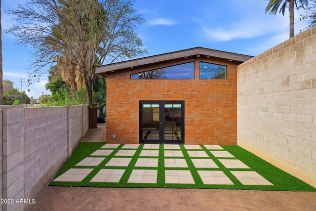 540 W SOLANO Drive, Phoenix, AZ 85013