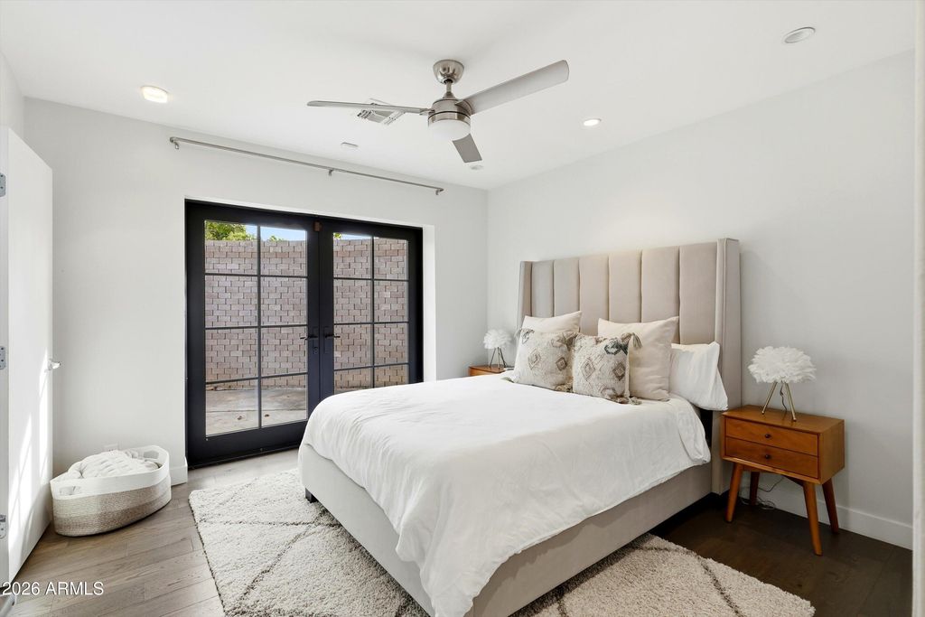 Image 31 of property listing at 540 W SOLANO Drive, Phoenix, AZ 85013