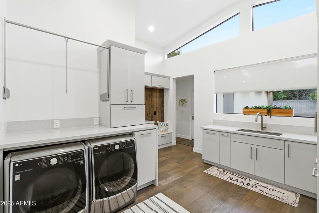 Image 34 of property listing at 540 W SOLANO Drive, Phoenix, AZ 85013